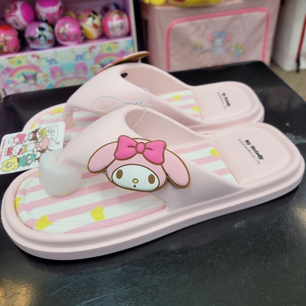 Brand New Sanrio My Melody Pink Heart Slippers US 7